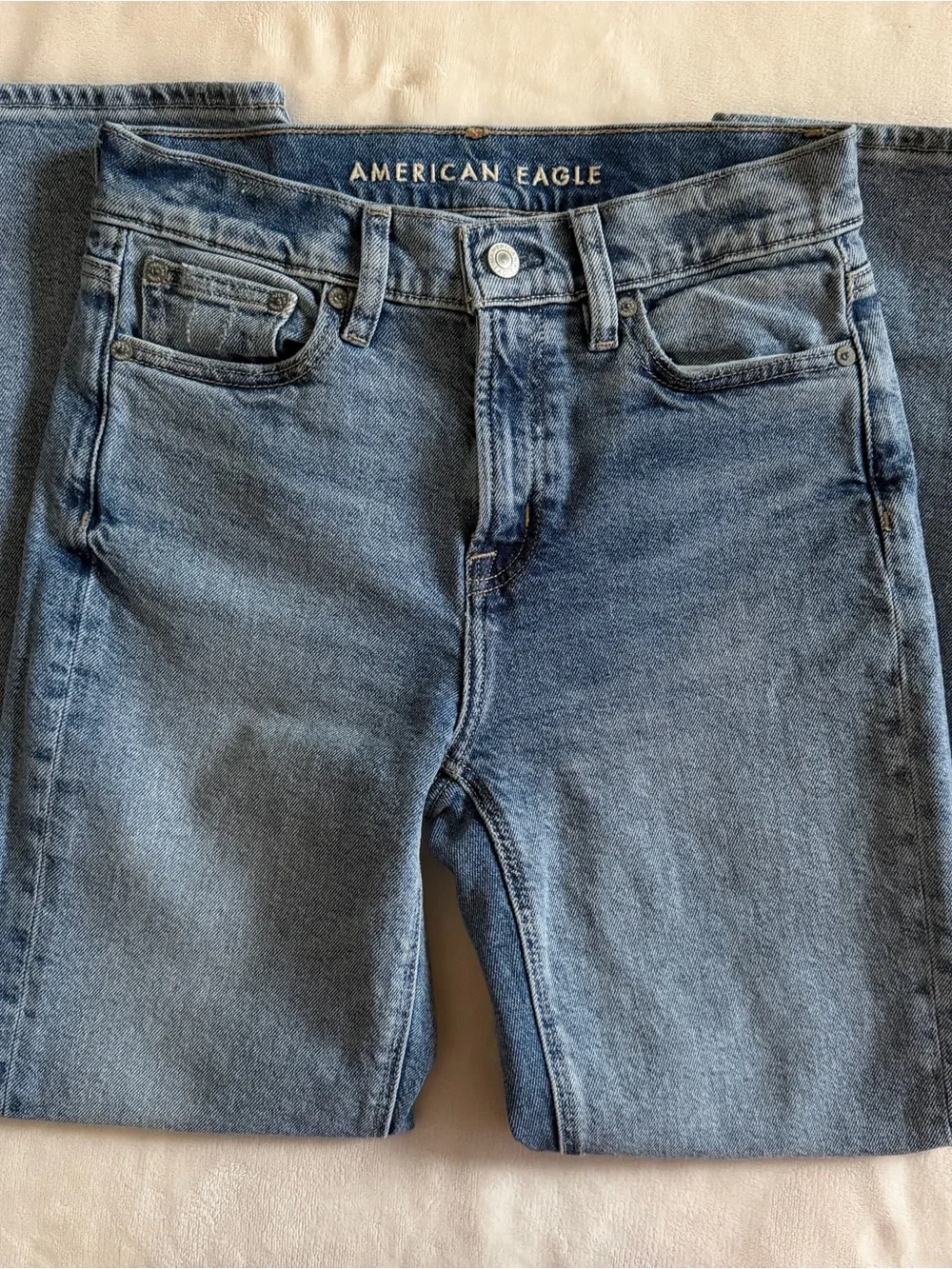 AE Super High Rise Ankle Straight Stretch Jeans NWOT - Picture 1 of 7